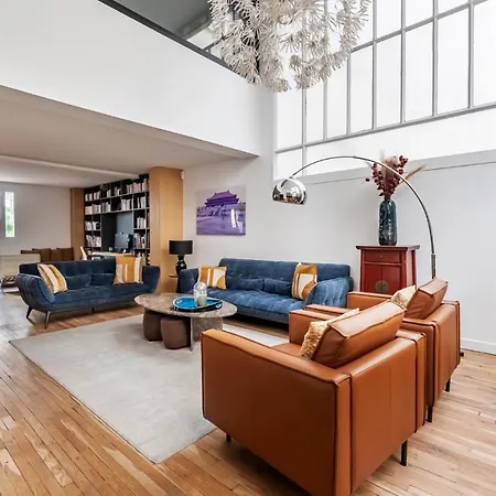 Apartment Veeve - Skywatcher's Paradise Paris